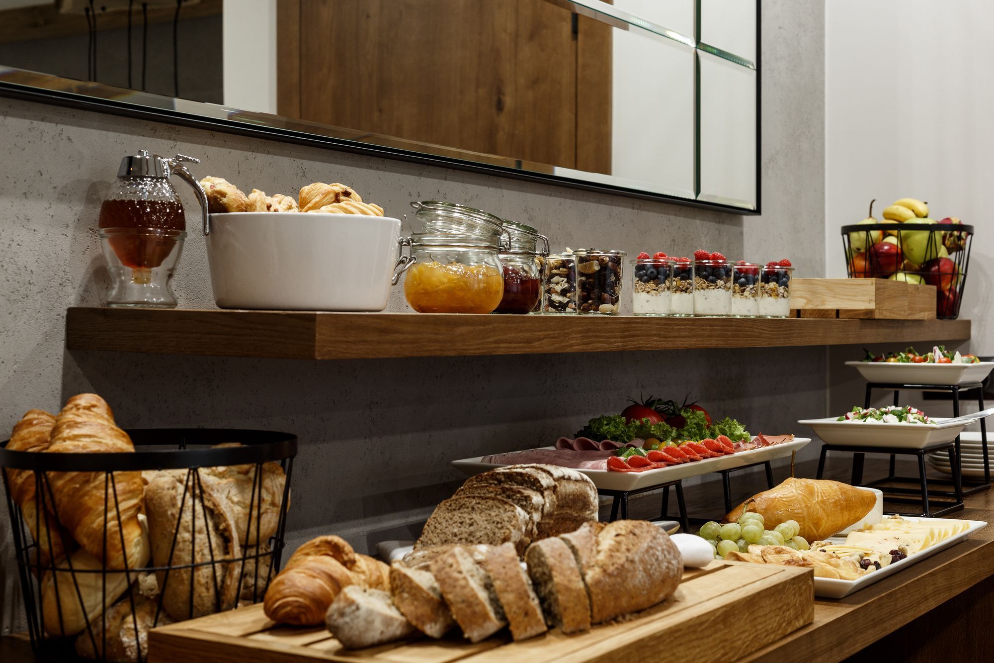 Biala Owca Panzió Zakopane Kültér fotó A buffet at a hotel